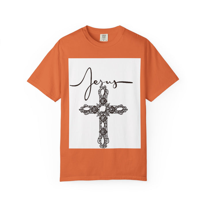 Jesus Cross Graphic T-Shirt | Vintage Style Tee, Religious Apparel, Faith-Based Fashion, Gift for Believers, Christian Heritage