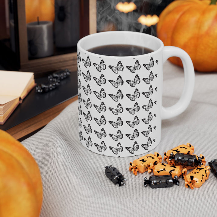 Butterfly Pattern Ceramic Mug - Elegant Gift for Nature Lovers