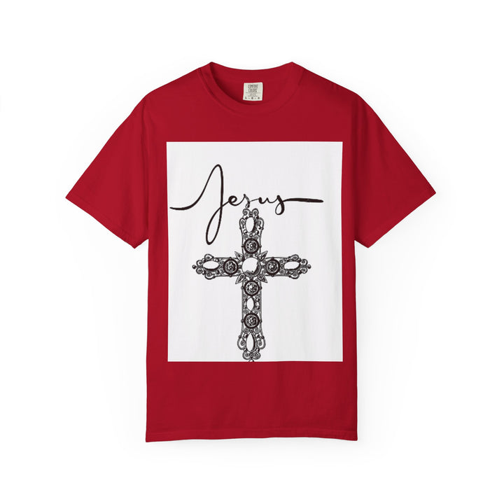 Jesus Cross Graphic T-Shirt | Vintage Style Tee, Religious Apparel, Faith-Based Fashion, Gift for Believers, Christian Heritage