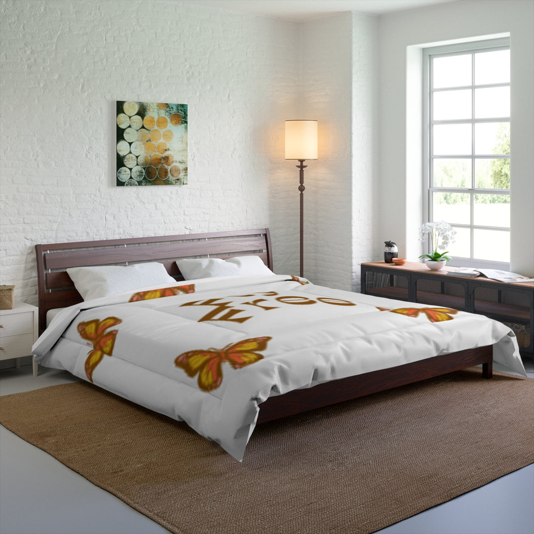 butterfly fly free Comforter