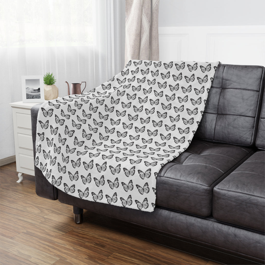 Butterfly Pattern Minky Blanket - Cozy Soft Throw for Kids and Adults