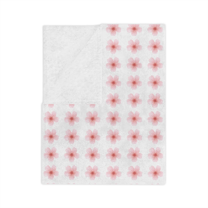 Cozy Velveteen Microfiber Blanket with Floral Design - Perfect for Home Decor and Gift Giving