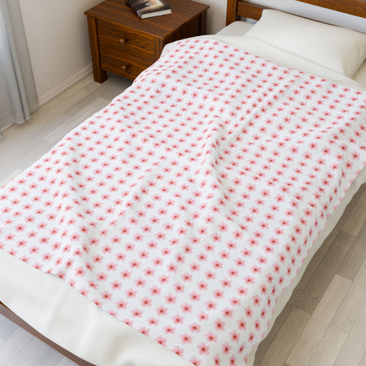 Cozy Velveteen Plush Blanket - Soft & Warm for All Seasons