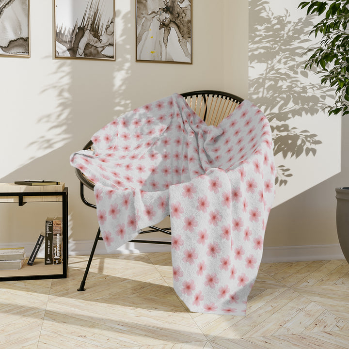 Cozy Velveteen Microfiber Blanket with Floral Design - Perfect for Home Decor and Gift Giving