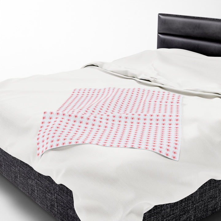 Cozy Velveteen Plush Blanket - Soft & Warm for All Seasons