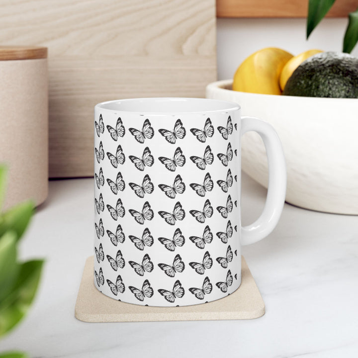 Butterfly Pattern Ceramic Mug - Elegant Gift for Nature Lovers