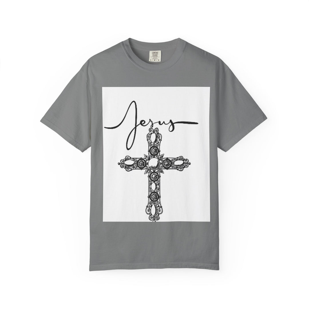 Jesus Cross Graphic T-Shirt | Vintage Style Tee, Religious Apparel, Faith-Based Fashion, Gift for Believers, Christian Heritage