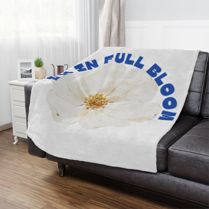 I'm In Full Bloom Minky Blanket - Cozy Floral Throw for Home, Gifts & Celebrations