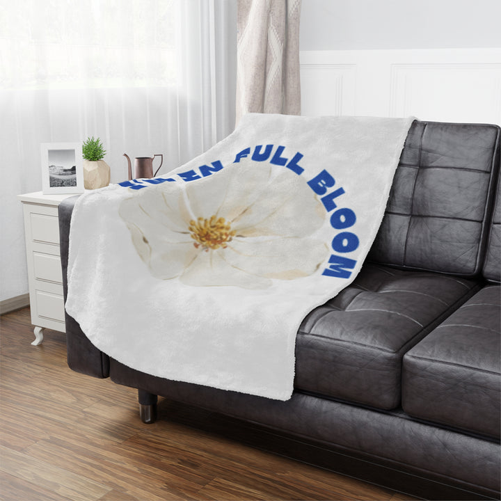 I'm In Full Bloom Minky Blanket - Cozy Floral Throw for Home, Gifts & Celebrations